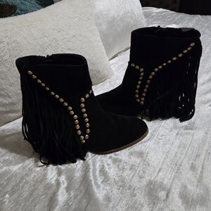 Black Fringe Ankle Boots By Beast Fashion NWOT Size 7 1/2